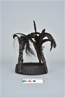 籐編木雕人像羽毛頭飾藏品圖，第21張